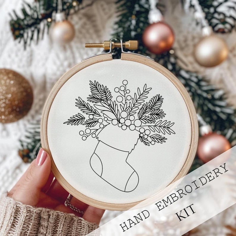 Avelena | Weihnachtsstickerei-KIT