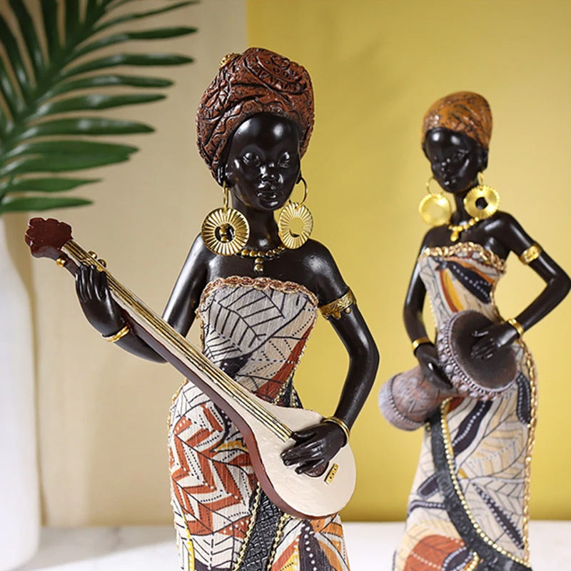 Avelena | Afrikanische weibliche Musiker-Skulptur