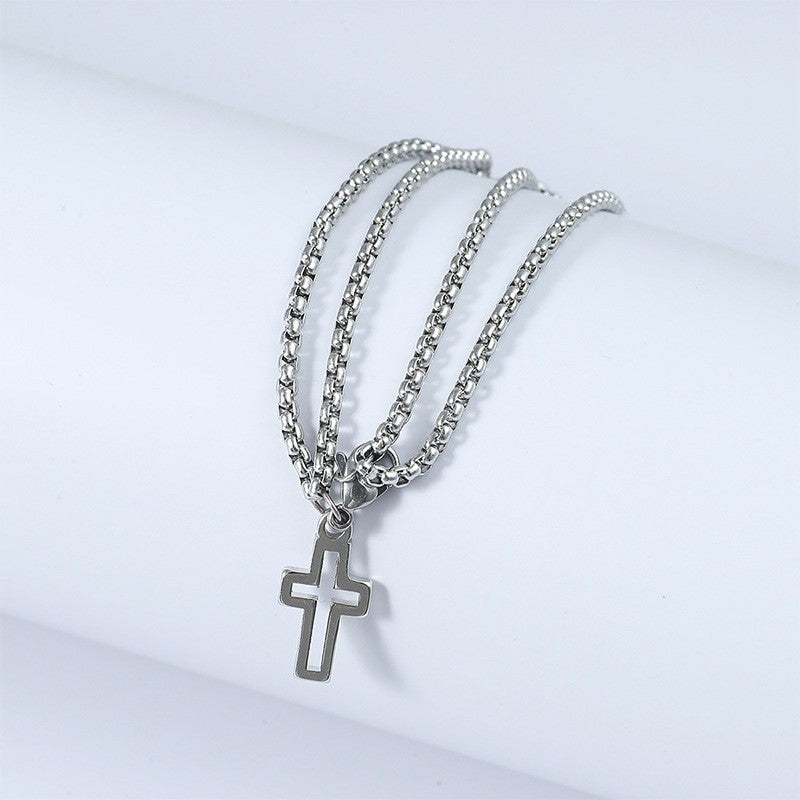 Avelena | Armband mit Kreuzausschnitt
