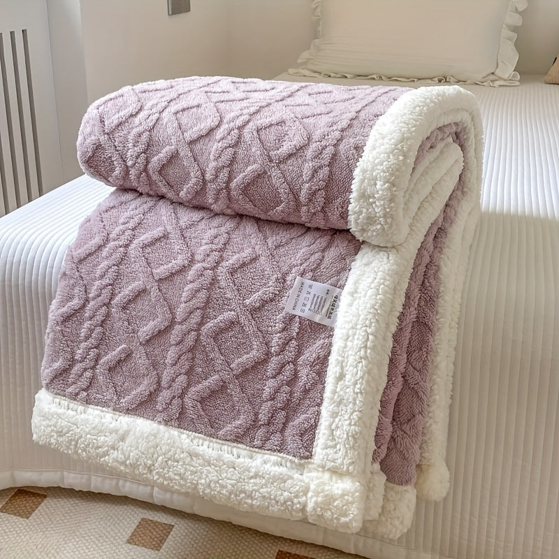 Avelena | CozyNest - Wendbare Fleece-Decke für Herbst und Winter
