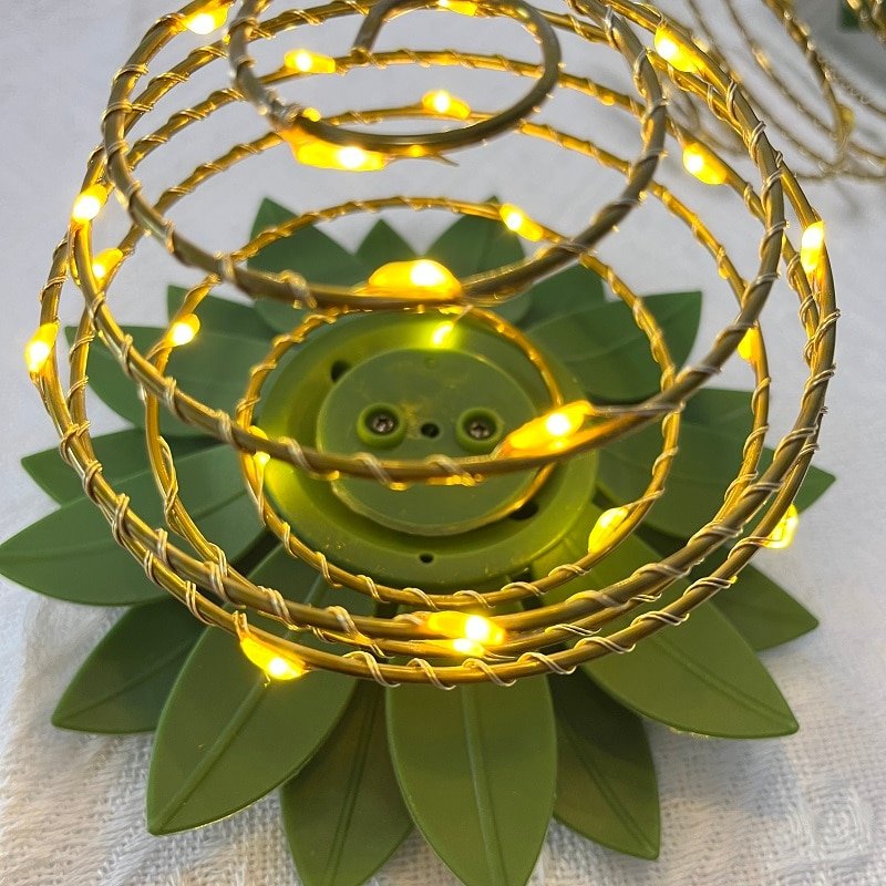 Avelena | PineGlow – Tropisches Licht für magische Nächte
