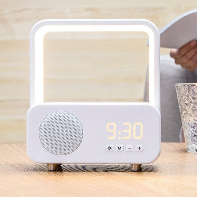 Avelena | 3-in-1 wiederaufladbarer Bluetooth-Lautsprecher mit Uhr & dimmbarem buntem Licht