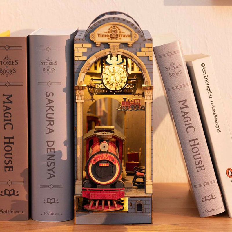 Avelena | 3D Holz Buch Ecke Puzzle