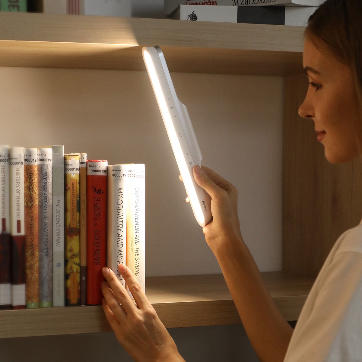Avelena | Wiederaufladbare Magnetische Schreibtischlampe
