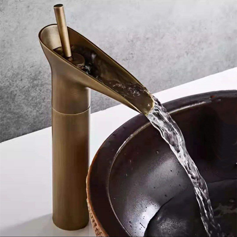 Avelena | Rundes Einhand-Wasserhahn Landhausstil Waschbeckenarmatur