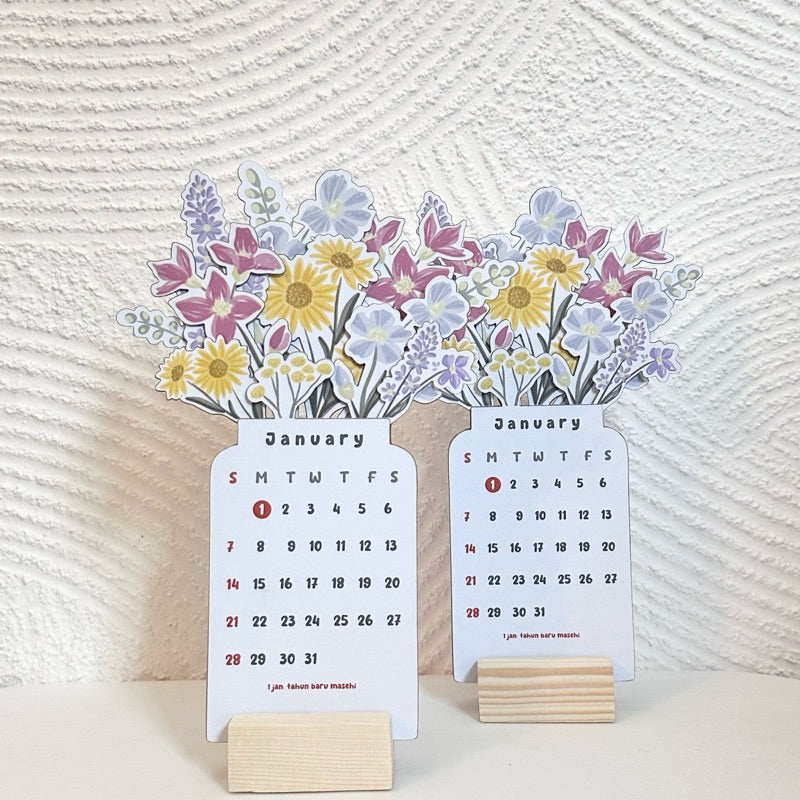 Avelena | 2024 Bloomy Flowers Tischkalender