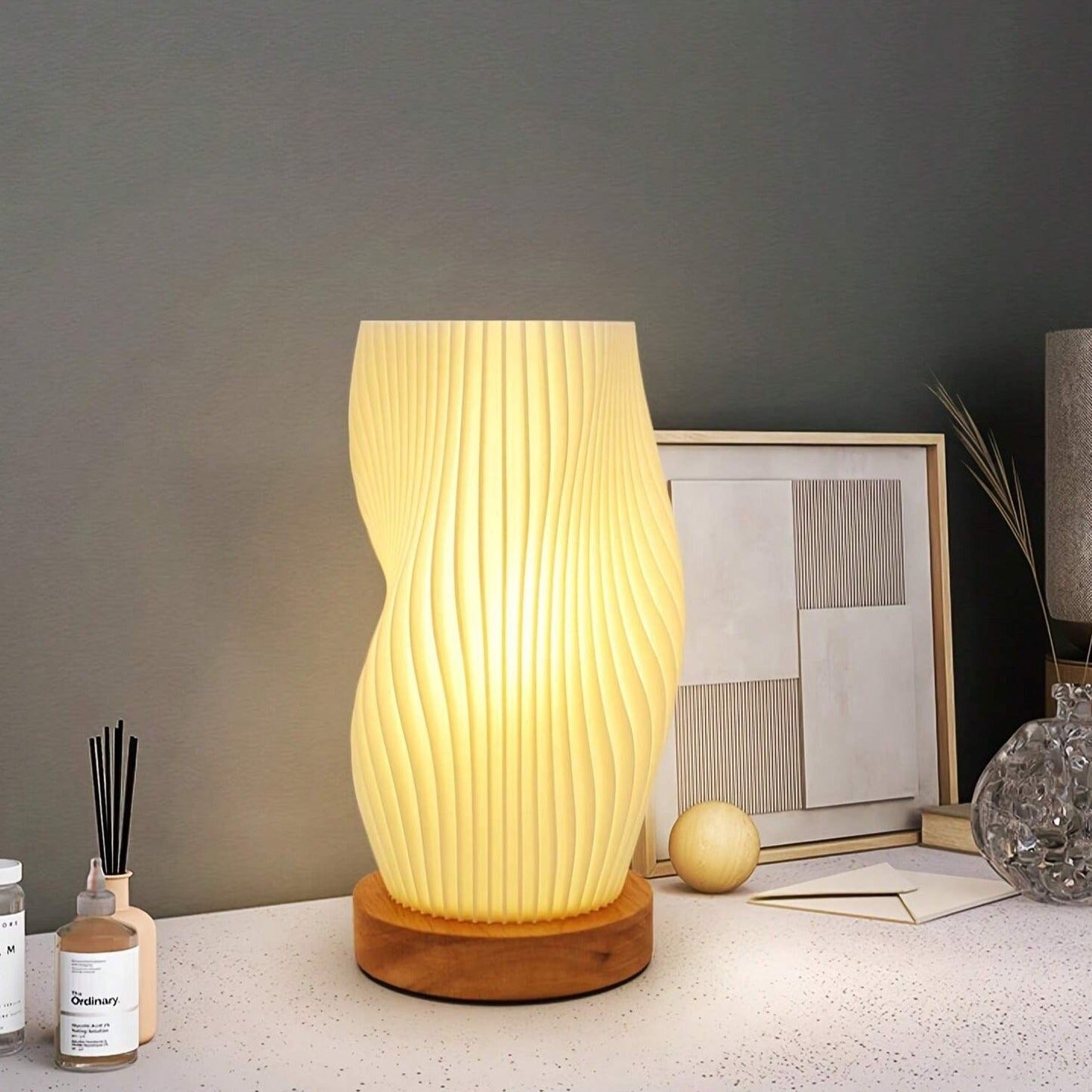 Avelena | Serene Wavecrest Lamp