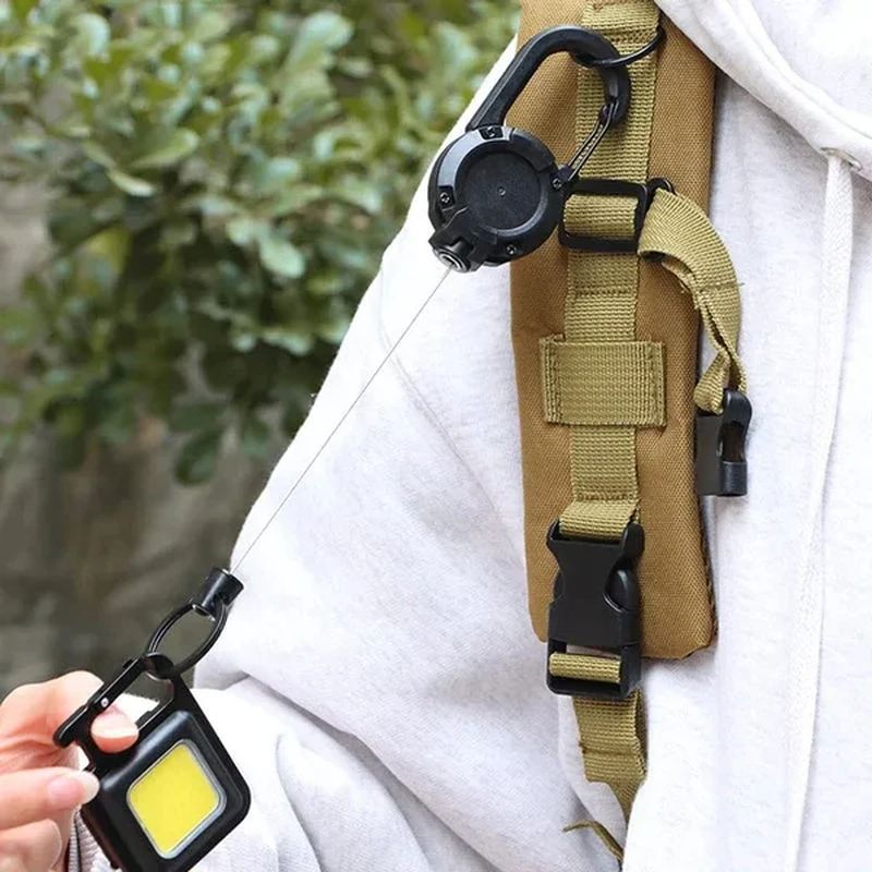 Avelena | GearGrip – Der taktische Schlüsselanhänger für Abenteuer & Alltag