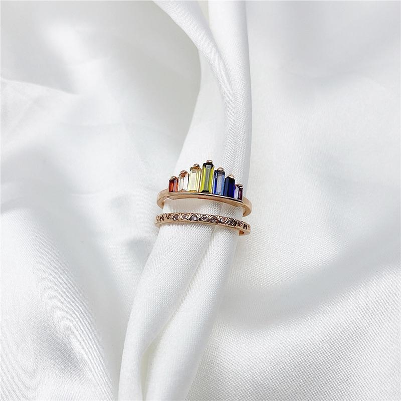 Avelena | Regenbogen Micro Diamond Ring
