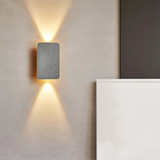 Avelena | Aria Moderne Quadrat Wandlampe – Auf- und Ablichtung für Schlafzimmer und Wohnzimmer
