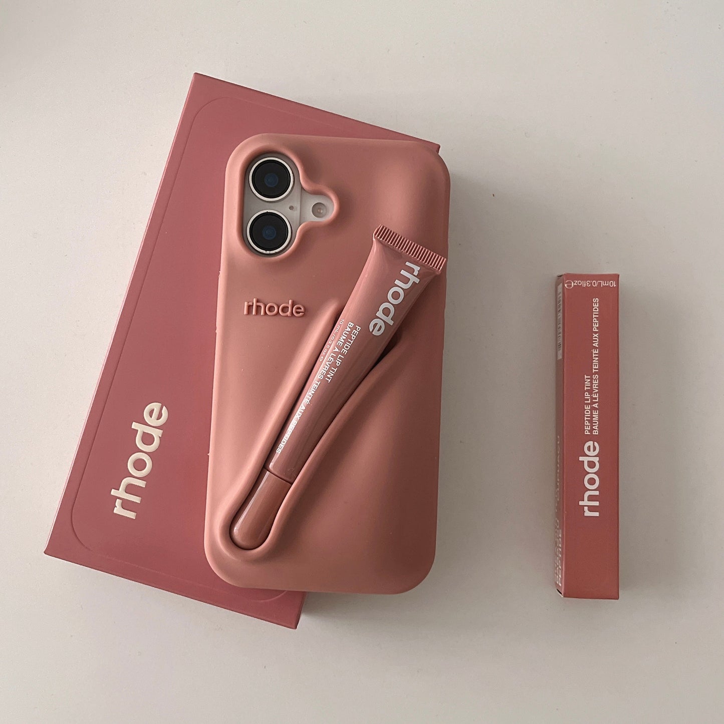 Avelena | 3D Silikon Lippenstift Handyhülle für iPhone