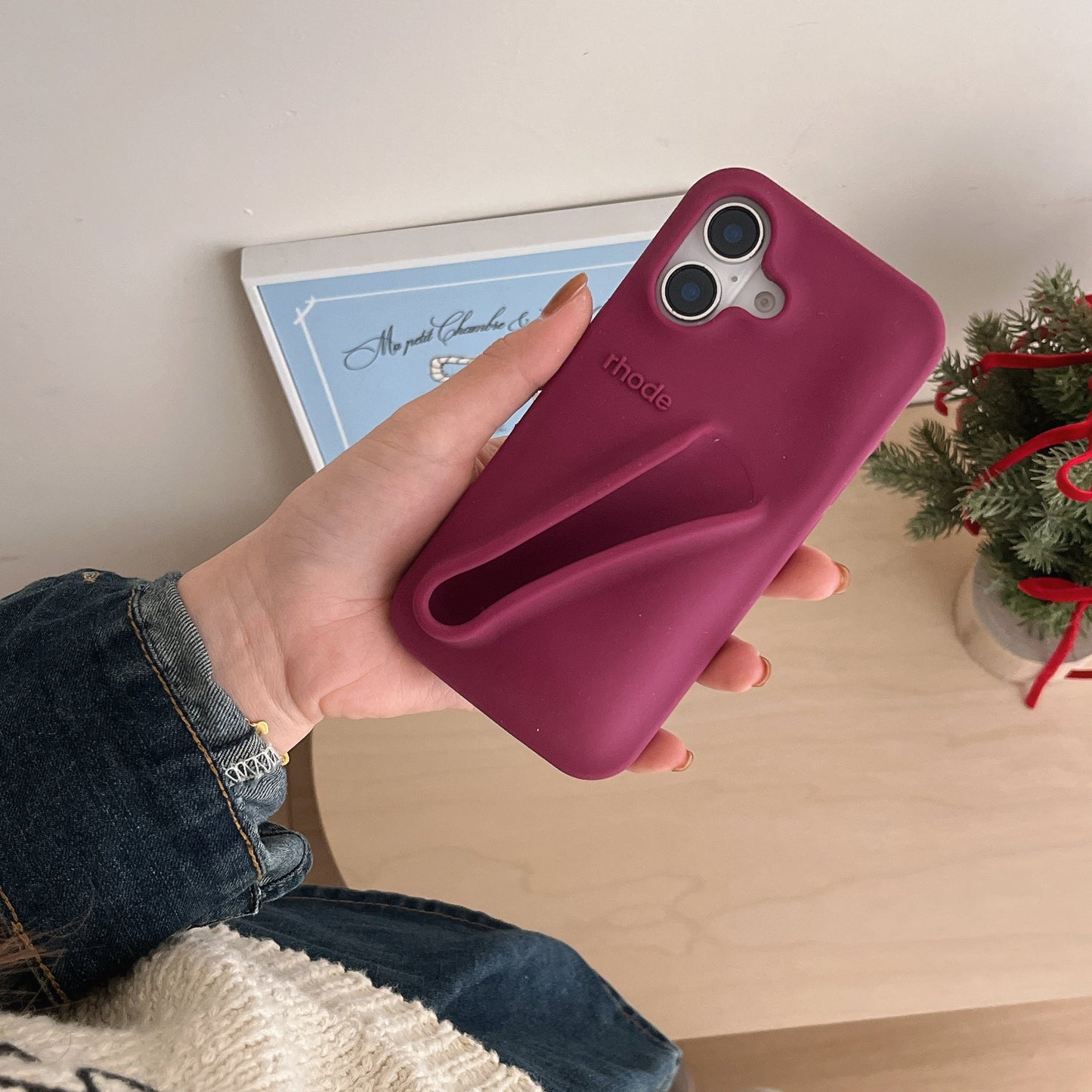 Avelena | 3D Silikon Lippenstift Handyhülle für iPhone