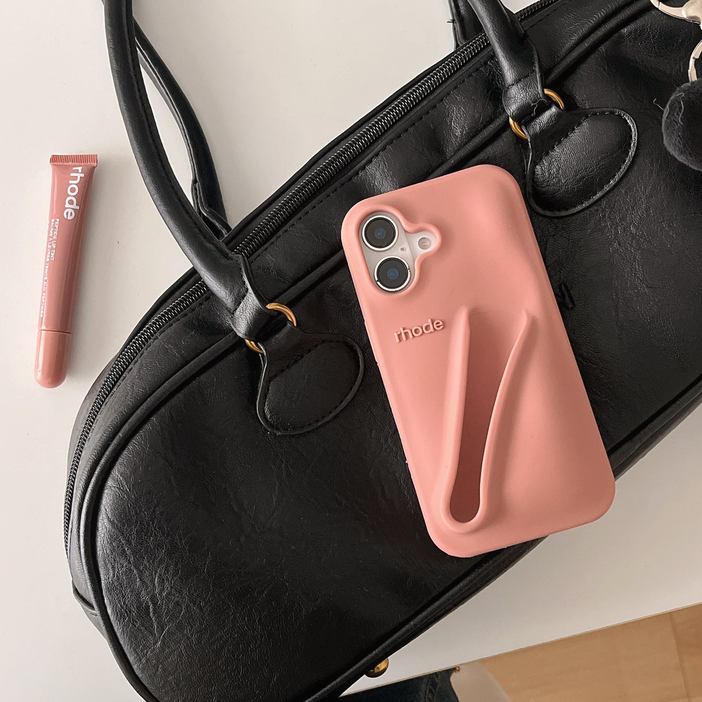 Avelena | 3D Silikon Lippenstift Handyhülle für iPhone