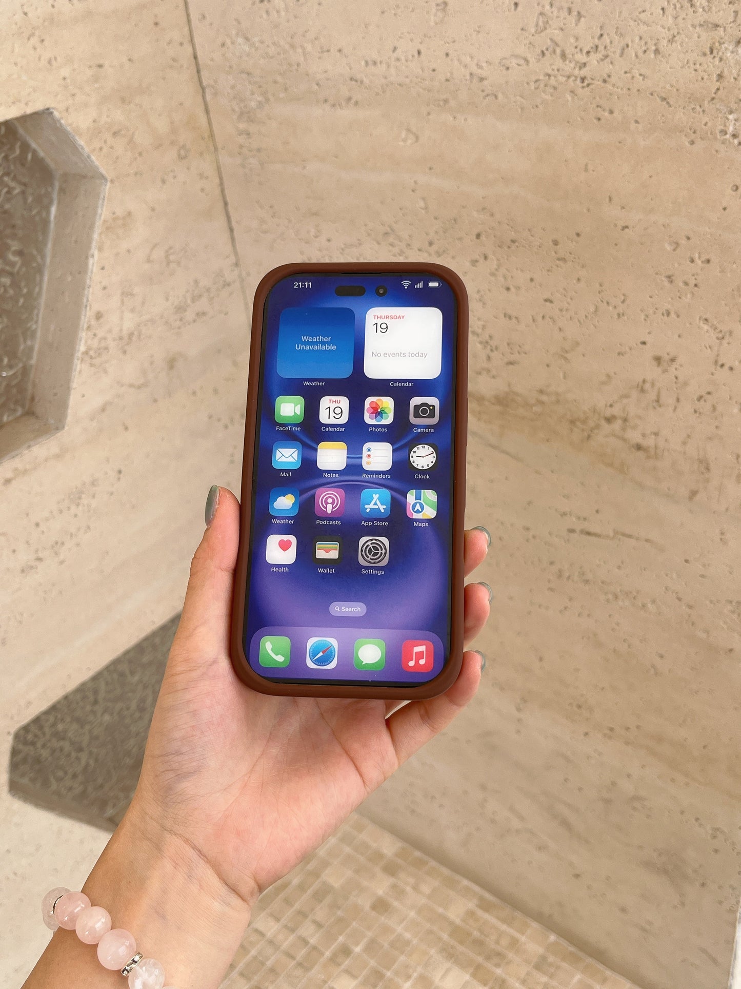 Avelena | 3D Silikon Lippenstift Handyhülle für iPhone