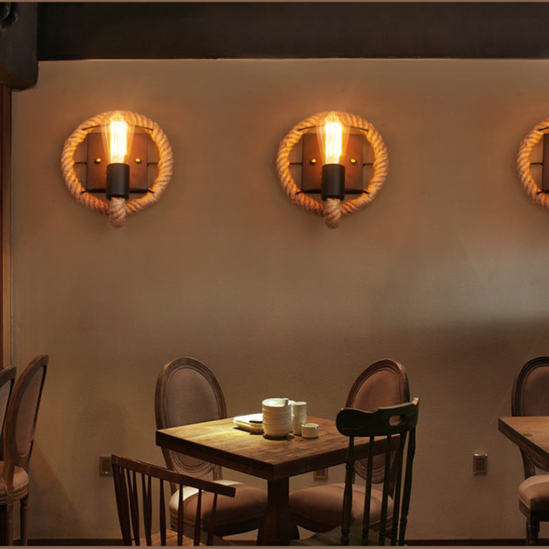 Avelena | Lopende Vorm Touw Wandlamp Rustiek 1-Kop Gang Wandlamp met Baan Lamp Ontwerp in Hout
