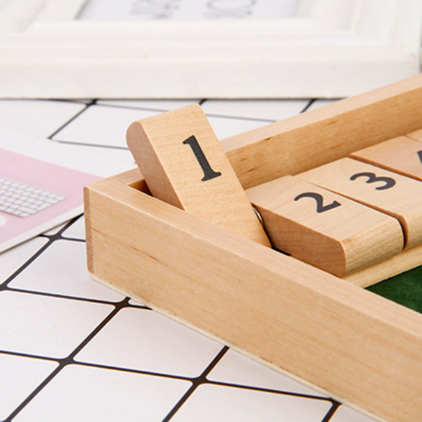 Avelena | Shut The Box Spiel - Spaß Tisch Mathematikspiel für Erwachsene & Kinder