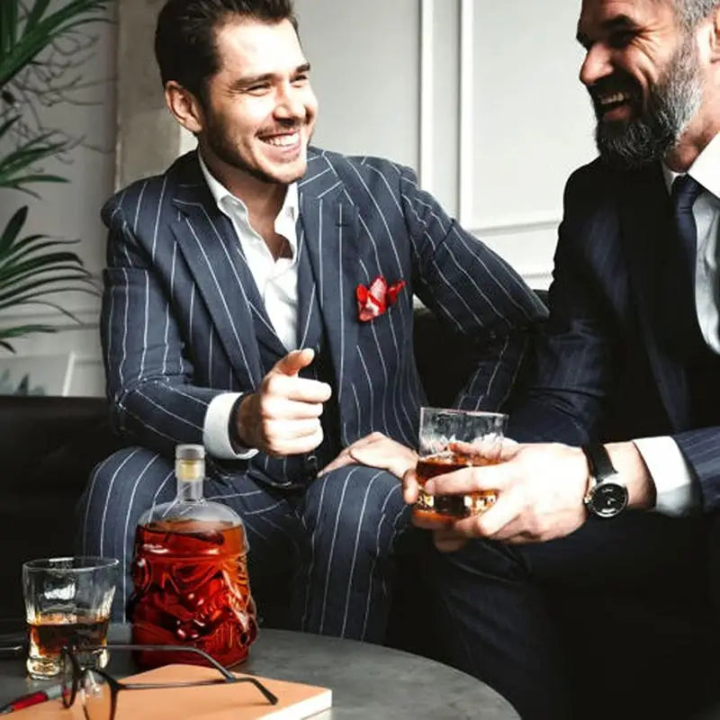 Avelena | 3 Stück kreative Whiskykaraffe mit 2 Gläsern Barutensil
