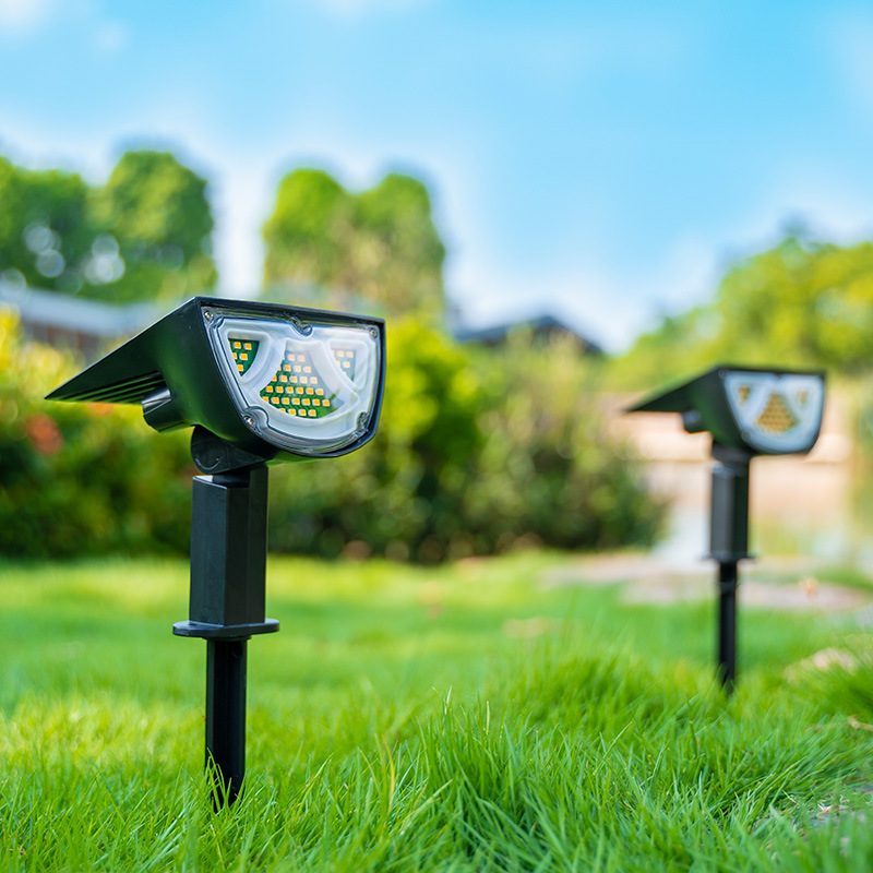 Avelena | Solar LED Strahler – Außenbeleuchtung mit Solarplatte für Garten und Wege