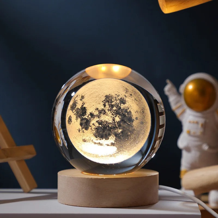 Avelena | SpaceLume™ - Nimm das Universum nach Hause!