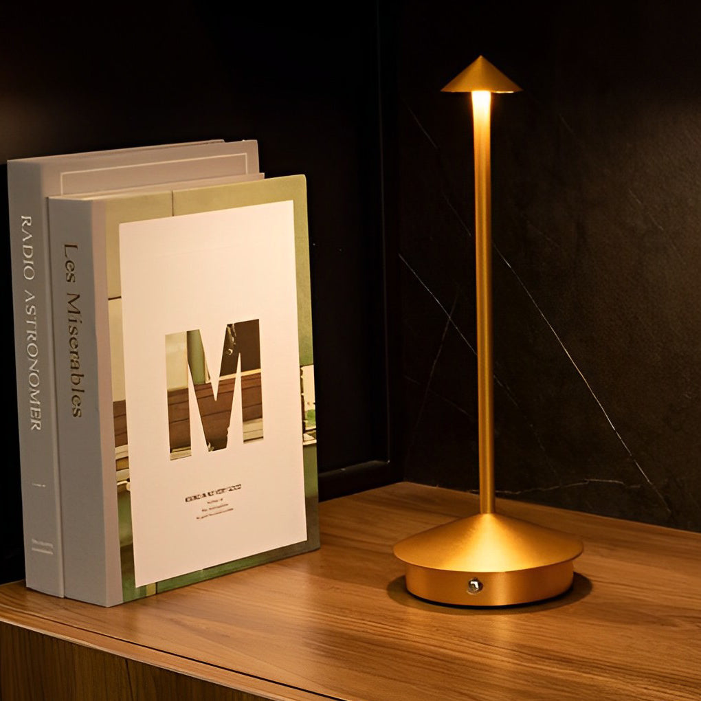 Avelena | Pina Pro - Stilvolle Dimmbare USB Tischlampe