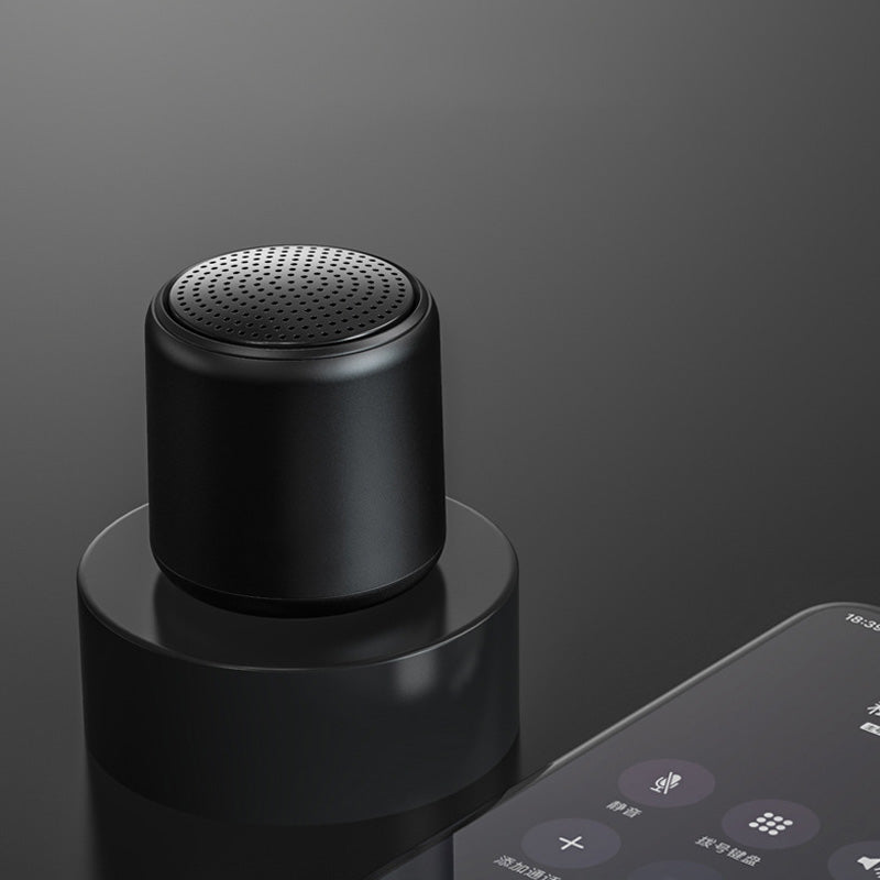 Avelena | Tragbarer Bluetooth-Lautsprecher in Macaroon-Farbe