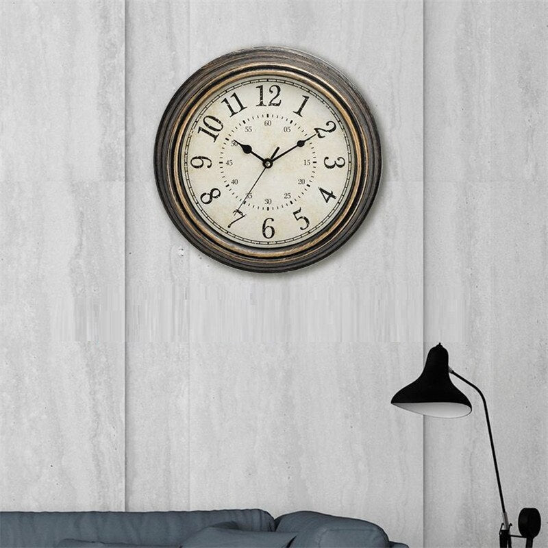 Avelena | WoodenEra - Vintage Wanduhr