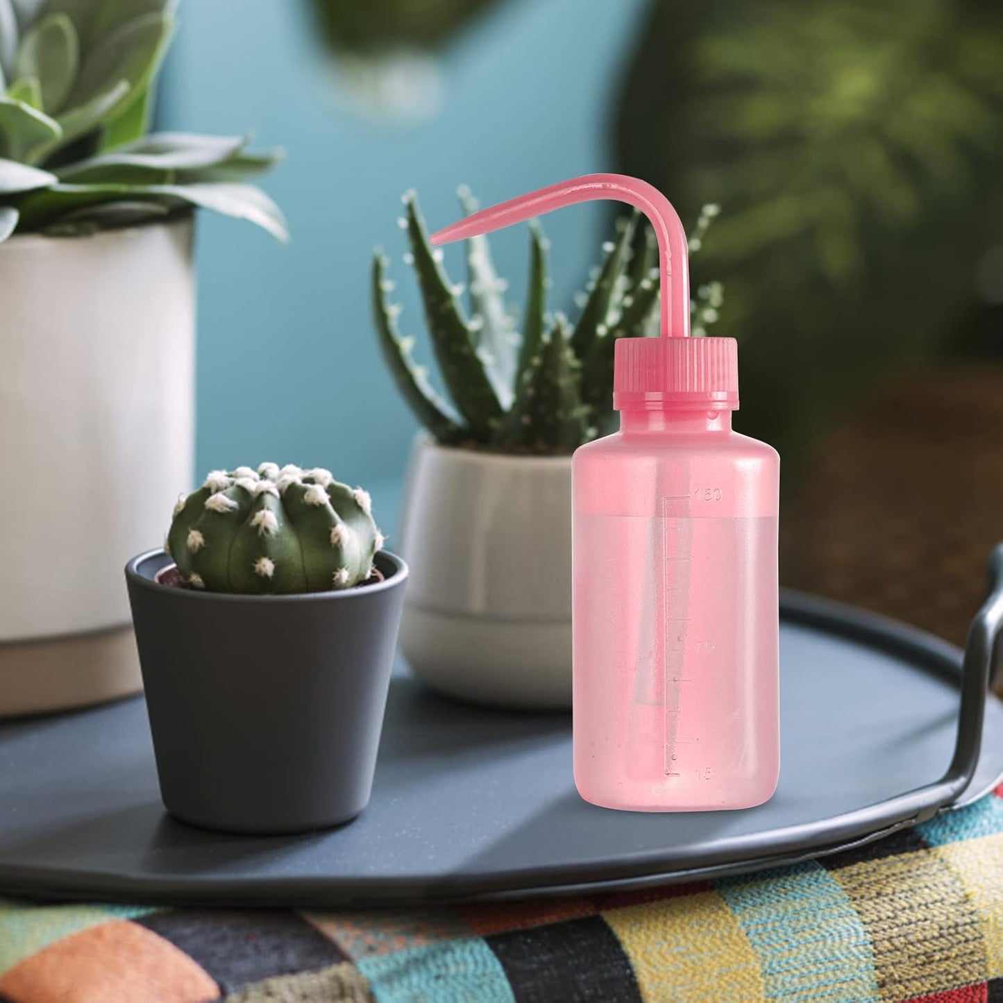 Avelena | Spot 500ml Squeeze Gießflasche – Kompakte Sprühflasche für präzises Gießen und Dosieren