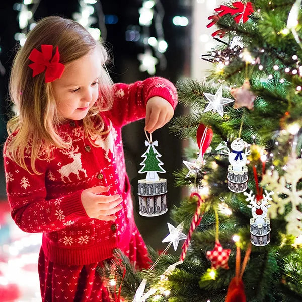 Avelena | Weihnachts Geldhalter Anhänger | Holz Ornament zum Aufhängen | Kreatives Geschenk für Kinder