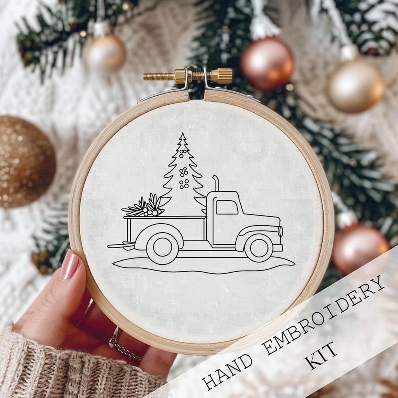 Avelena | Weihnachtsstickerei-KIT