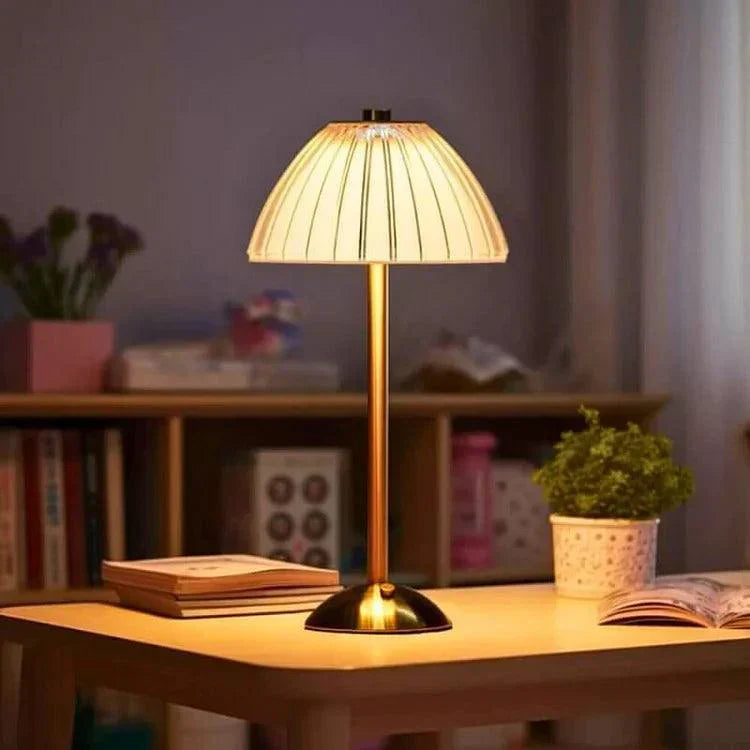Avelena | ShineGem - Anspruchsvolle Kristalllampe