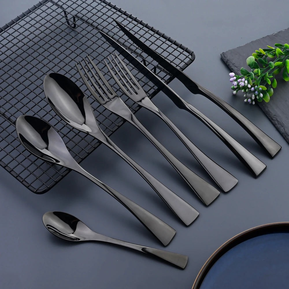 Avelena – Luxuriöses schwarzes Besteckset aus Edelstahl (24/42/48/84-teilig)