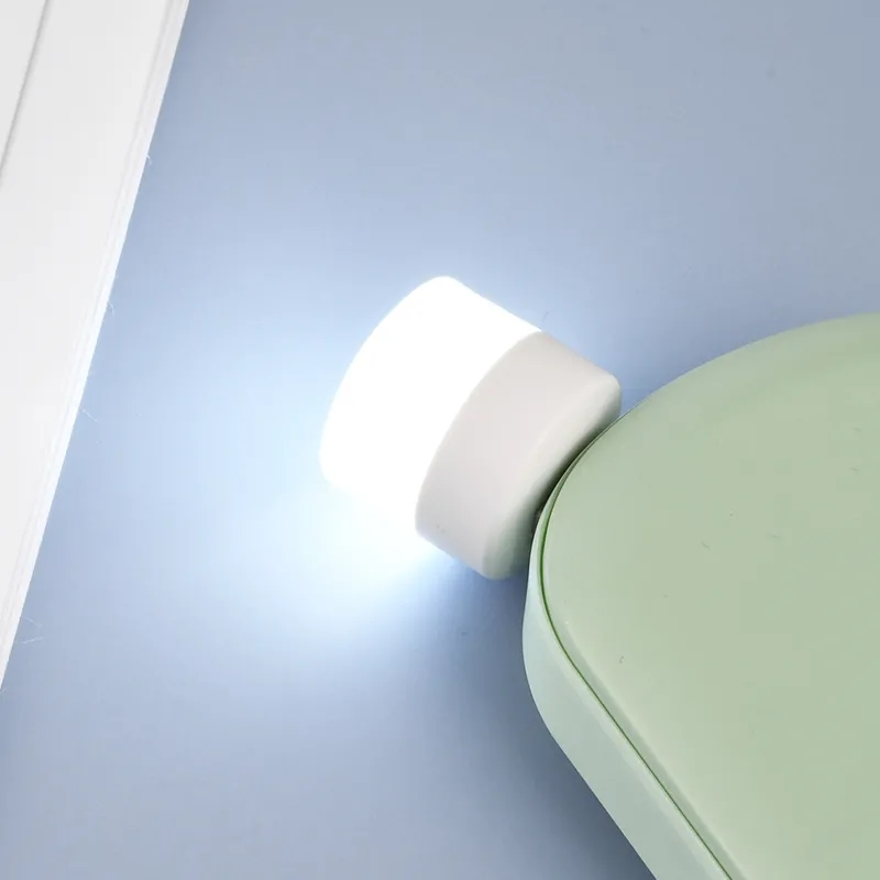 Avelena | USB LED Augen Schutz Kleine Nachtlampe
