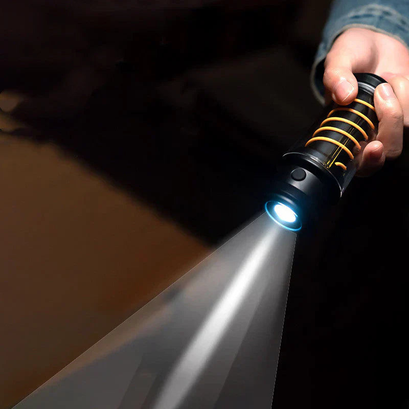 Avelena | Vielseitige Led-campinglaterne Mit Taschenlampenfunktion