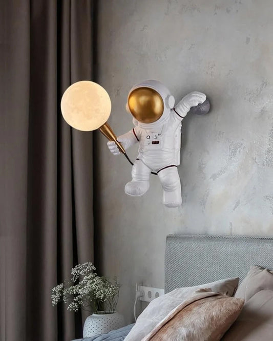 Avelena | Astronaut Wandleuchte