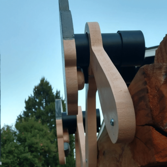 Avelena | Zaun Dekoration Neugieriger Alter Mann und Lady Garten Kunst