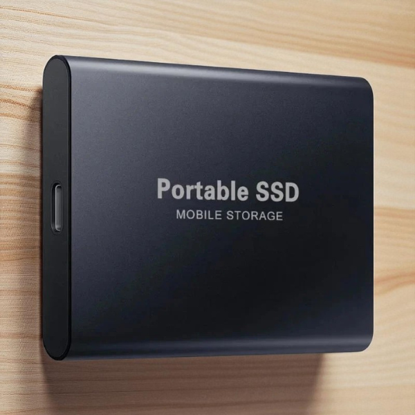Avelena | UltraVault | Blitzschnelle & Zuverlässige Externe SSD