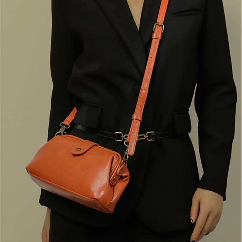 Avelena | Vicky's - Handgefertigte Retro-Tasche