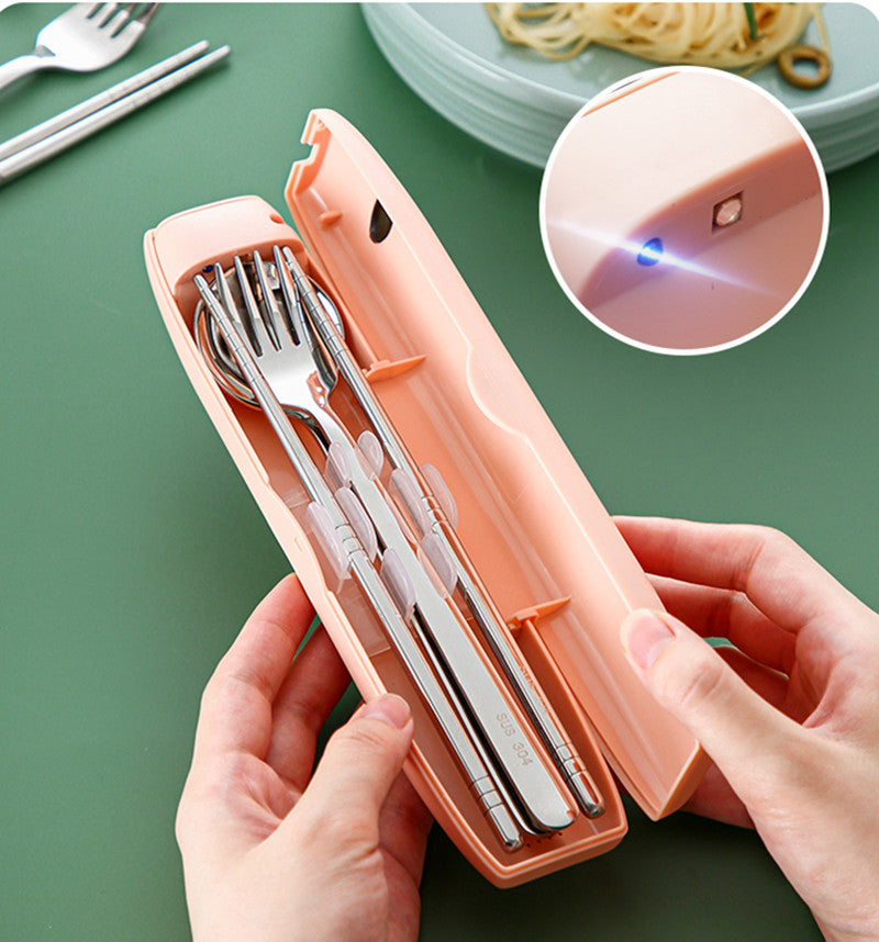 Avelena | Tragbares Besteckset mit UV-Desinfektion zur Abtötung von Bakterien