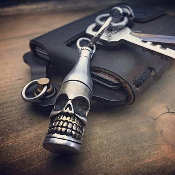 Avelena | Piston Art Skull Schlüsselanhänger