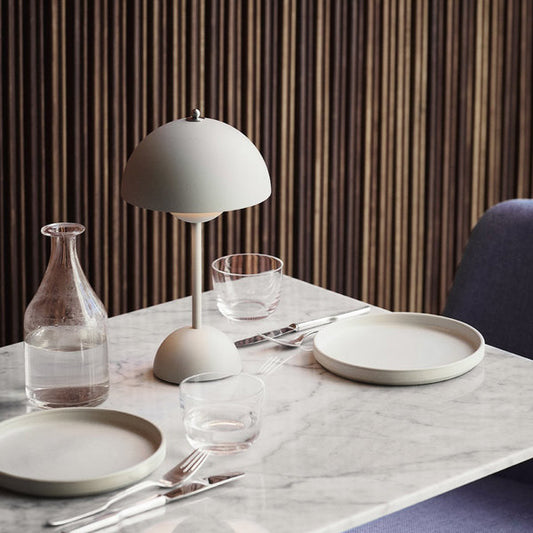 Avelena | Verstellbare Helligkeit Blumenpottlampe - Italienische wiederaufladbare Tischlampe VP3