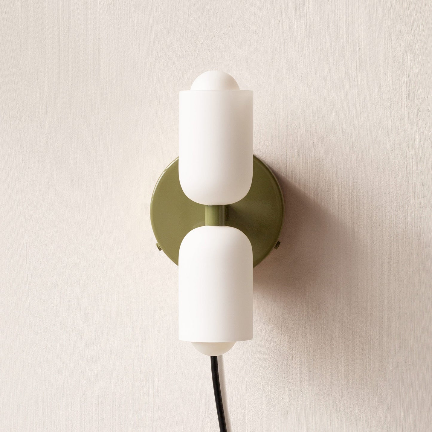 Avelena | AmbiDual – Moderne Acryl Wandlampe mit doppelter richtungsweisender Beleuchtung