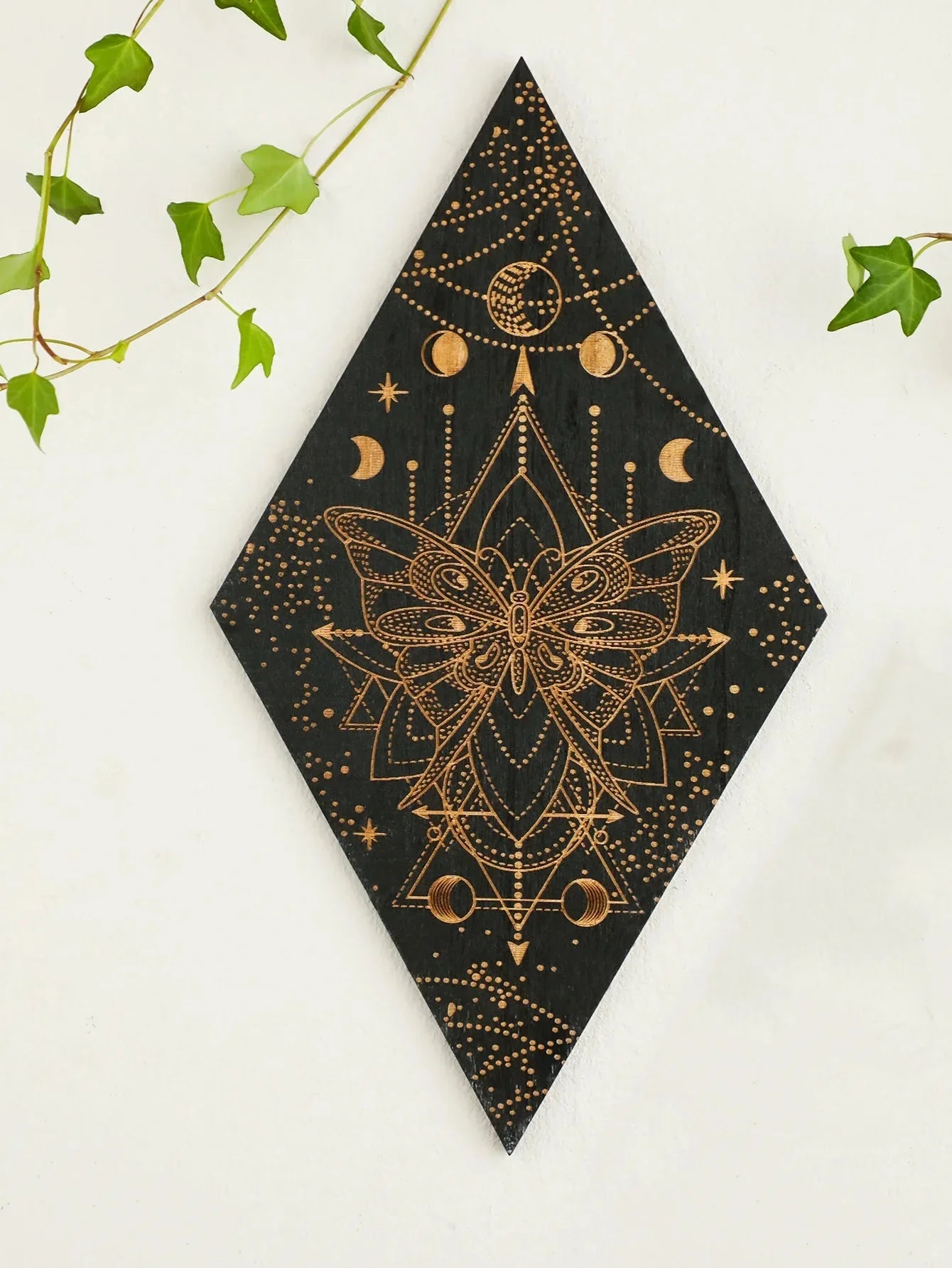 Avelena | Schwarze Mondphasen Holz Wanddekoration Rhombus Wandkunst Boho Wohnkultur Hexe Wandbehang Dekoration Raumdekor Ästhetisches Geschenk