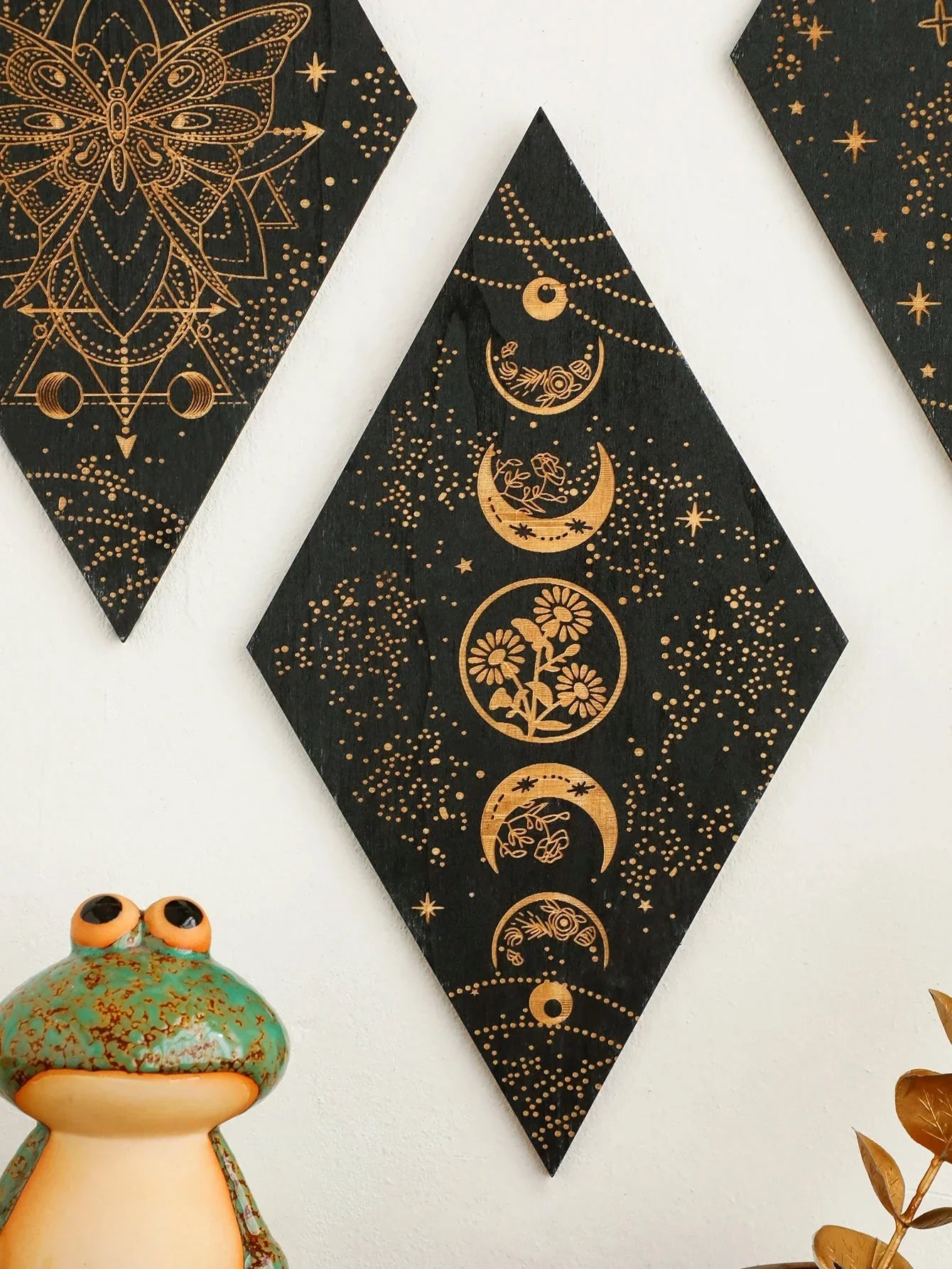 Avelena | Schwarze Mondphasen Holz Wanddekoration Rhombus Wandkunst Boho Wohnkultur Hexe Wandbehang Dekoration Raumdekor Ästhetisches Geschenk