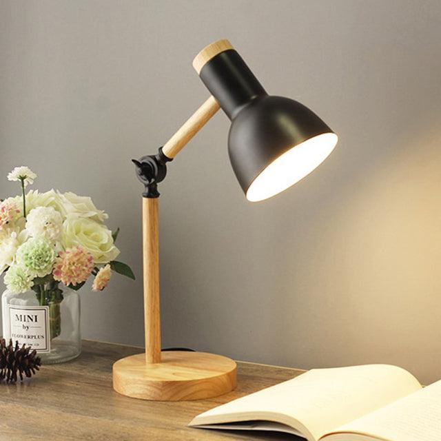 Avelena | Nordische Schreibtischlampe aus Holz