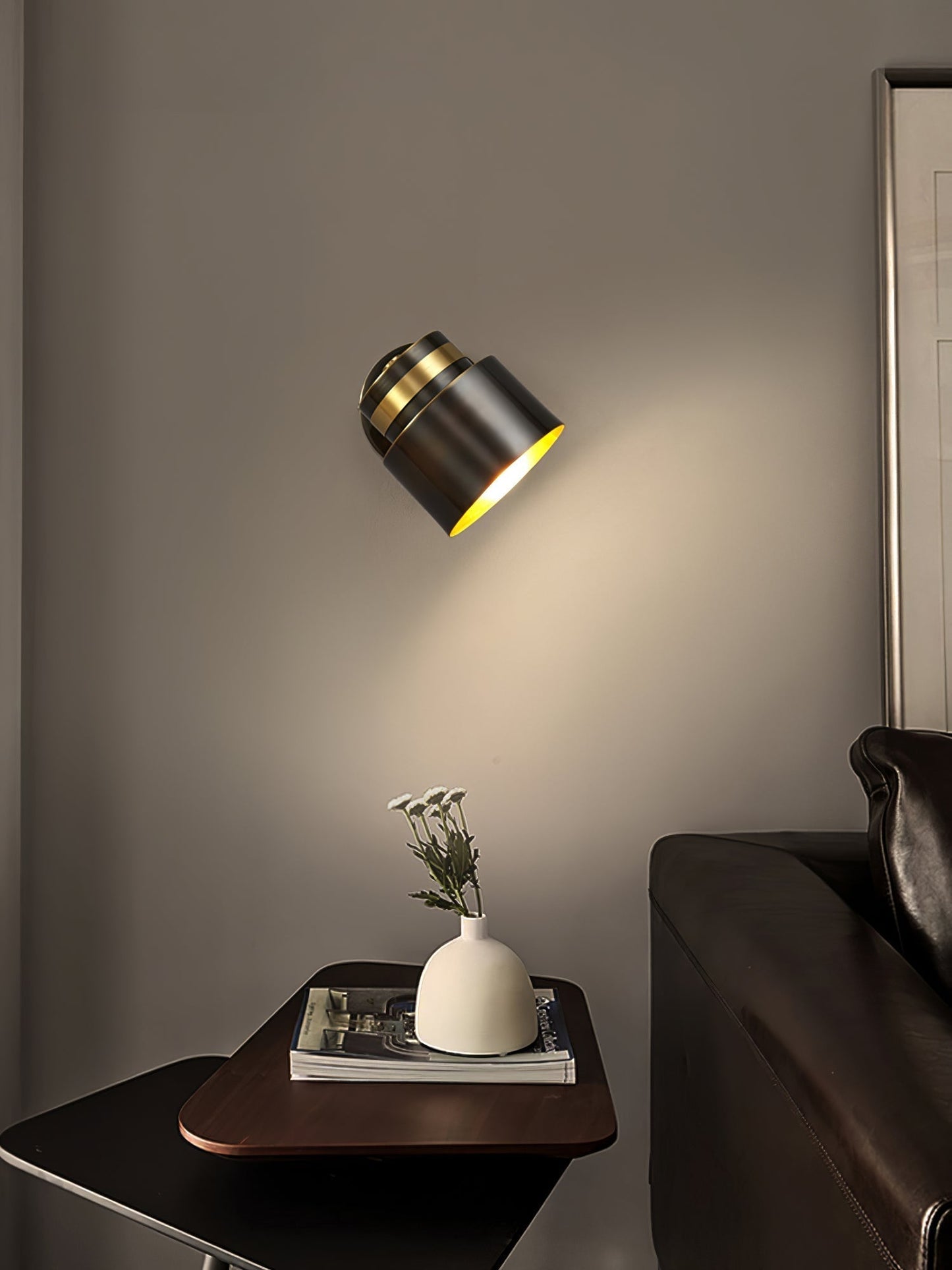 Avelena | ShadowGlow - Glänzende Wandlampe