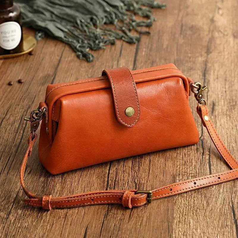 Avelena | Vicky's - Handgefertigte Retro-Tasche