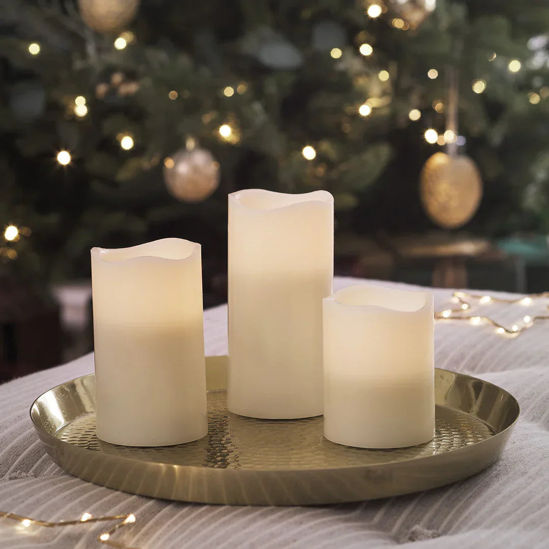 Avelena | Set mit 3 hohen flammenlosen Wachs-LED-Kerzen