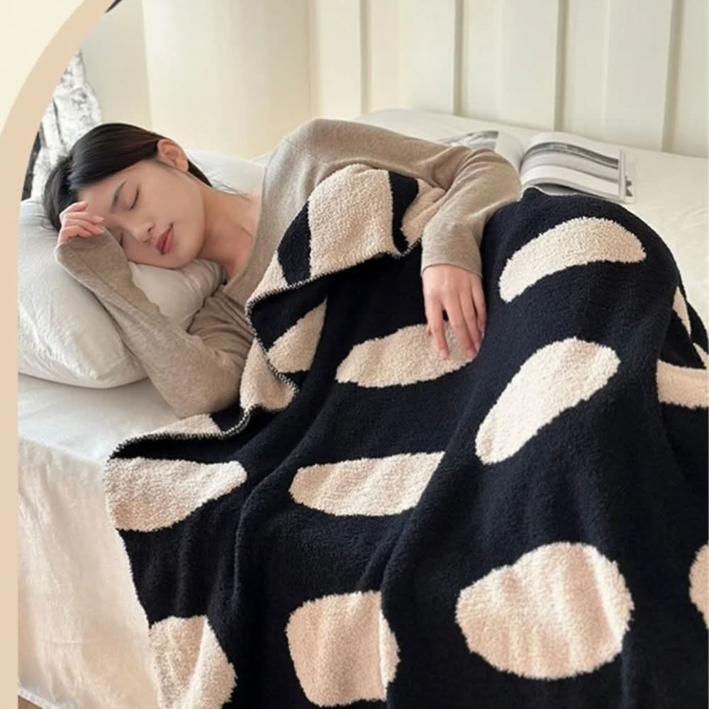 Avelena | Wendbare Polka-Dots-Fleece-Decke für Sofa und Bett