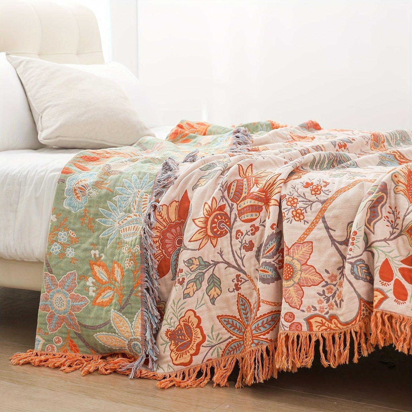 Avelena | ThreadHaven - Boho Quasten Tagesdecke
