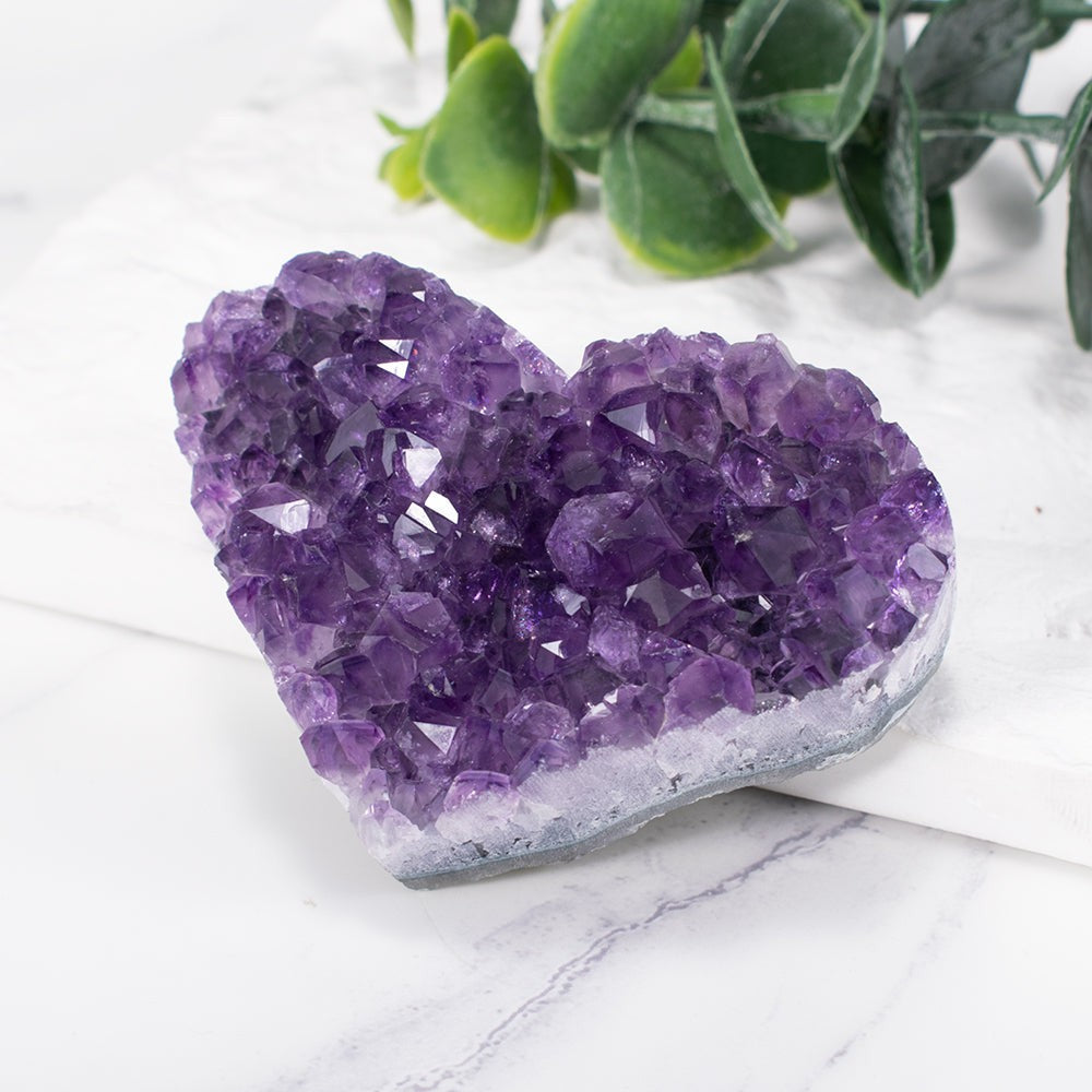 Avelena | Amethyst Cluster Herz